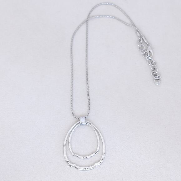 Brighton In Bloom Necklace Silver Plated Pendant Retired Designer 16-18" - Picture 2 of 6